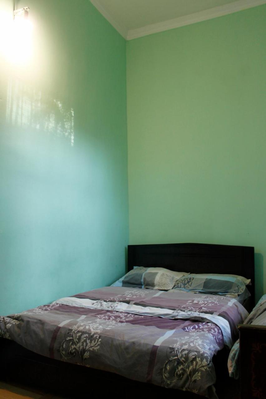 Colors Hostel Tiflis Exterior foto